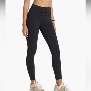 Vuori Black Daily Legging with Drawcord Waistband